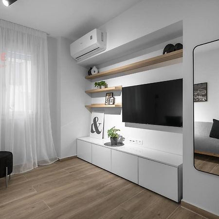 Harmony Suite, Nilie Hospitality Mgmt Солун Екстериор снимка