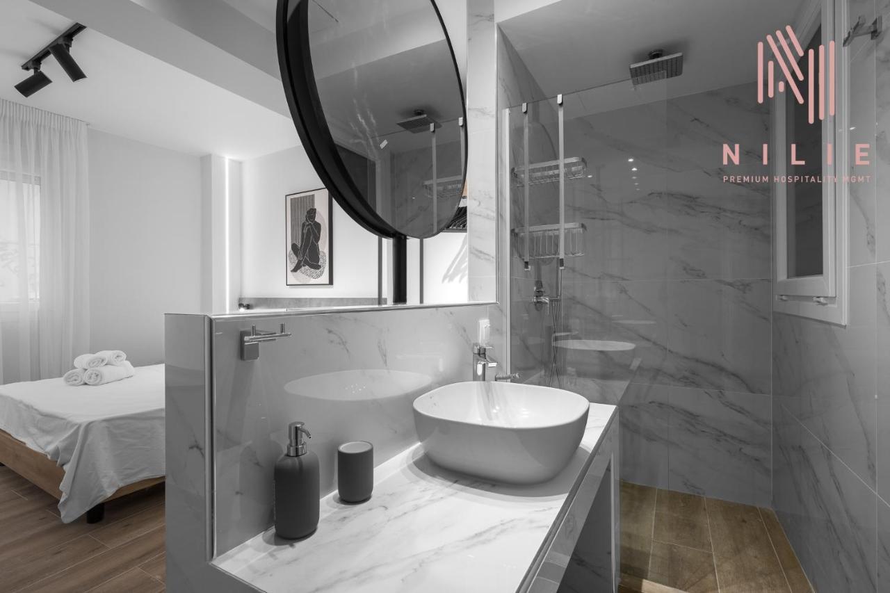 Harmony Suite, Nilie Hospitality Mgmt Солун Екстериор снимка