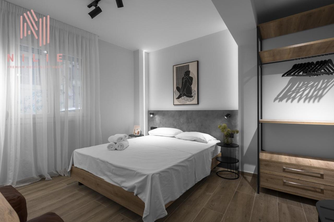 Harmony Suite, Nilie Hospitality Mgmt Солун Екстериор снимка